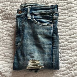Medium wash American Eagle Highest Rise Jegging